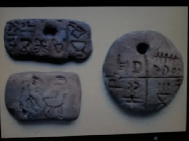 #6 - The Tartaria Tablets: Europe's Most Controversial Scratches (By Rezső Lázár, CC BY-SA 3.0)