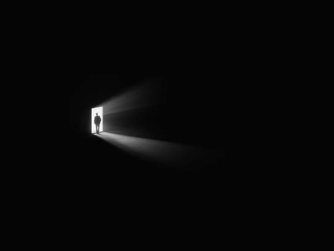 3. Light, Doorways, and Thresholds That Are “So Beautiful” (Image Credits: Unsplash)