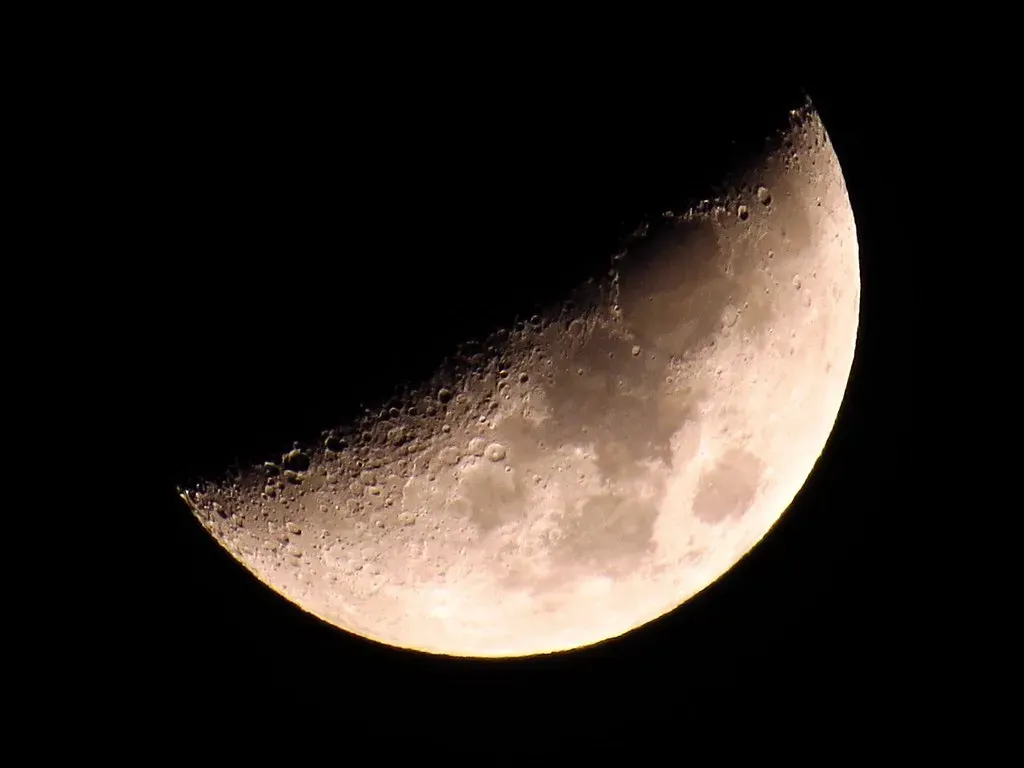 The Giant Impact That Created the Moon (SqueakyMarmot, Flickr, CC BY-SA 2.0)