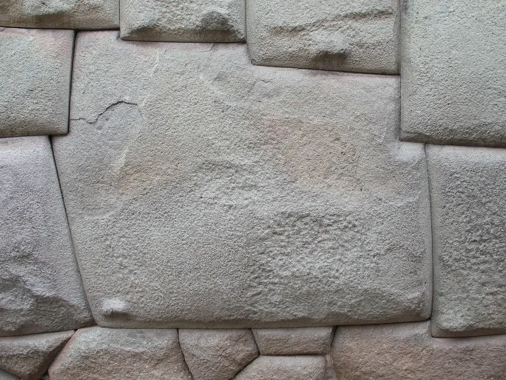 #3 - Inca Polygonal Masonry That Shrugs Off Earthquakes (quinet, Flickr, CC BY 2.0)