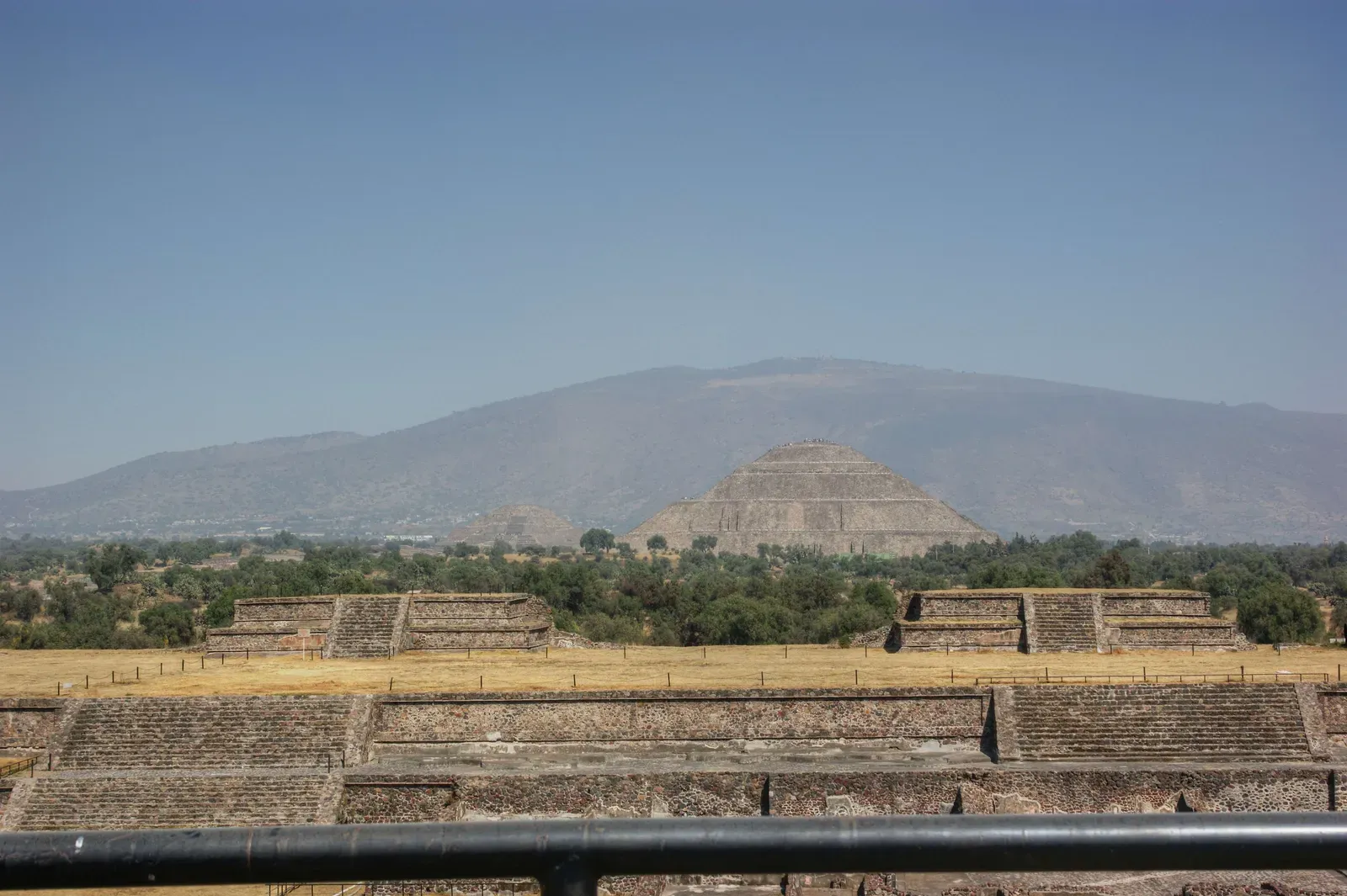 #4 - The Lower Terraces of Teotihuacan, Mexico (By MongeNajera, CC BY-SA 3.0)