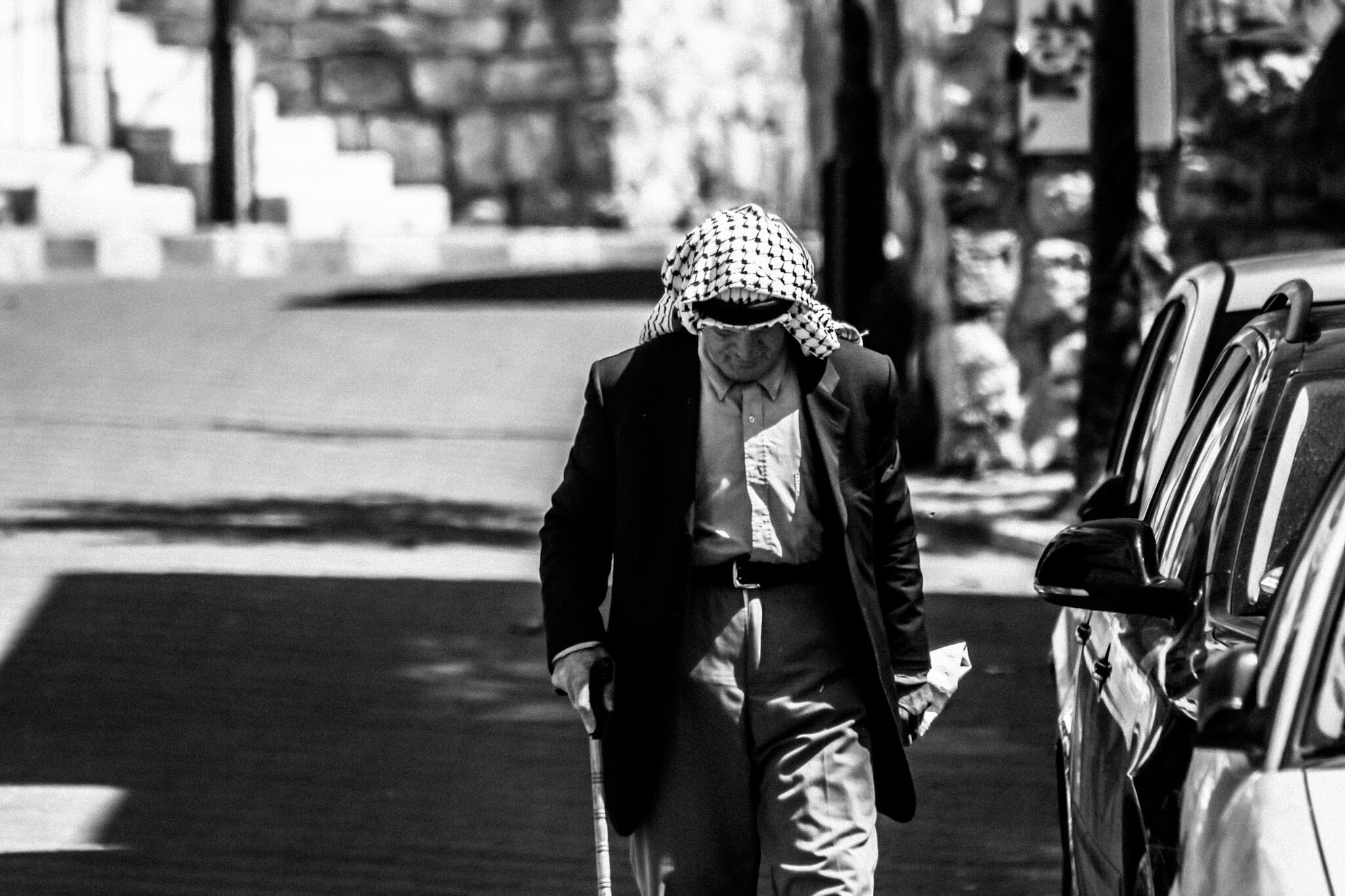 Dead Relatives or Loved Ones Appear with Messages (Image Credits: Wikimedia)