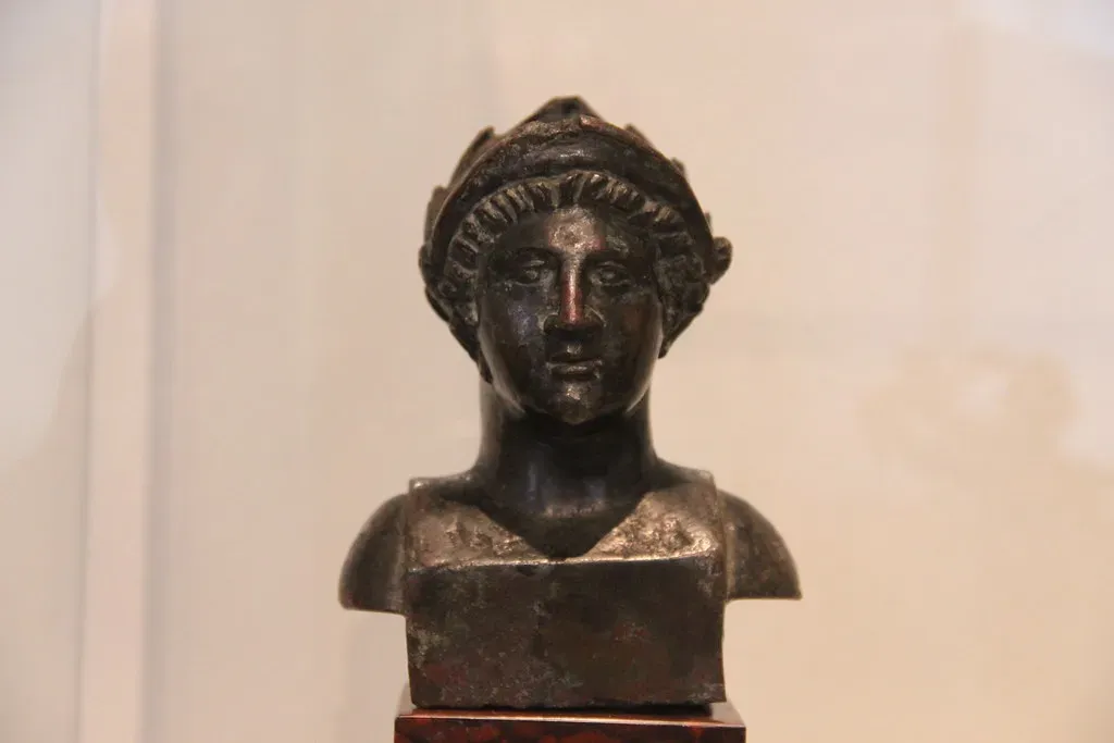 1. The British Museum's Roman Bronze Bust That Just Stopped Being Mentioned (Image Credits: Flickr)