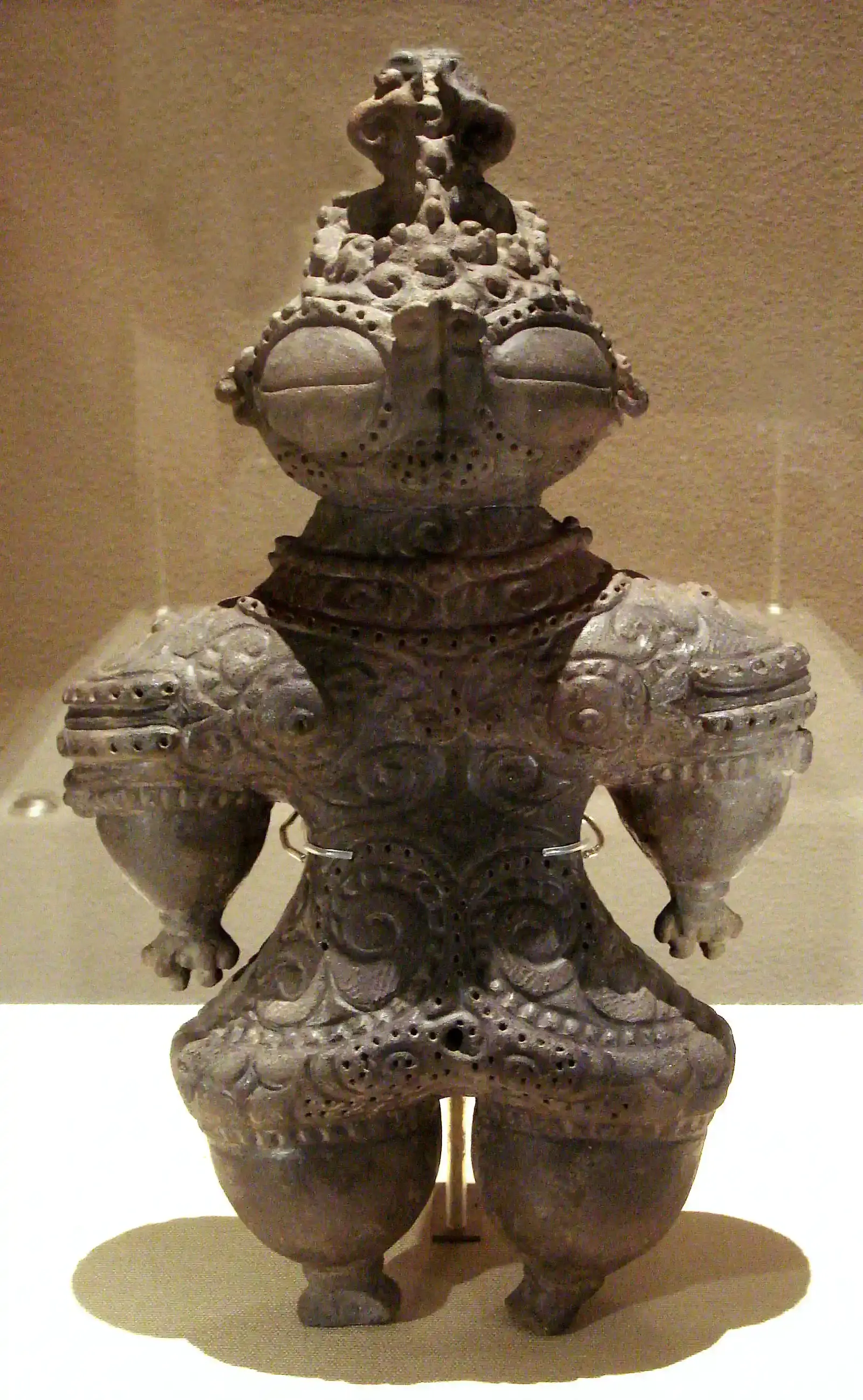 #10 - Japan's Goggle-Eyed Figures That Look Like Armor (Own work, photographed at Ueno Museum Tokyo, CC BY-SA 3.0)