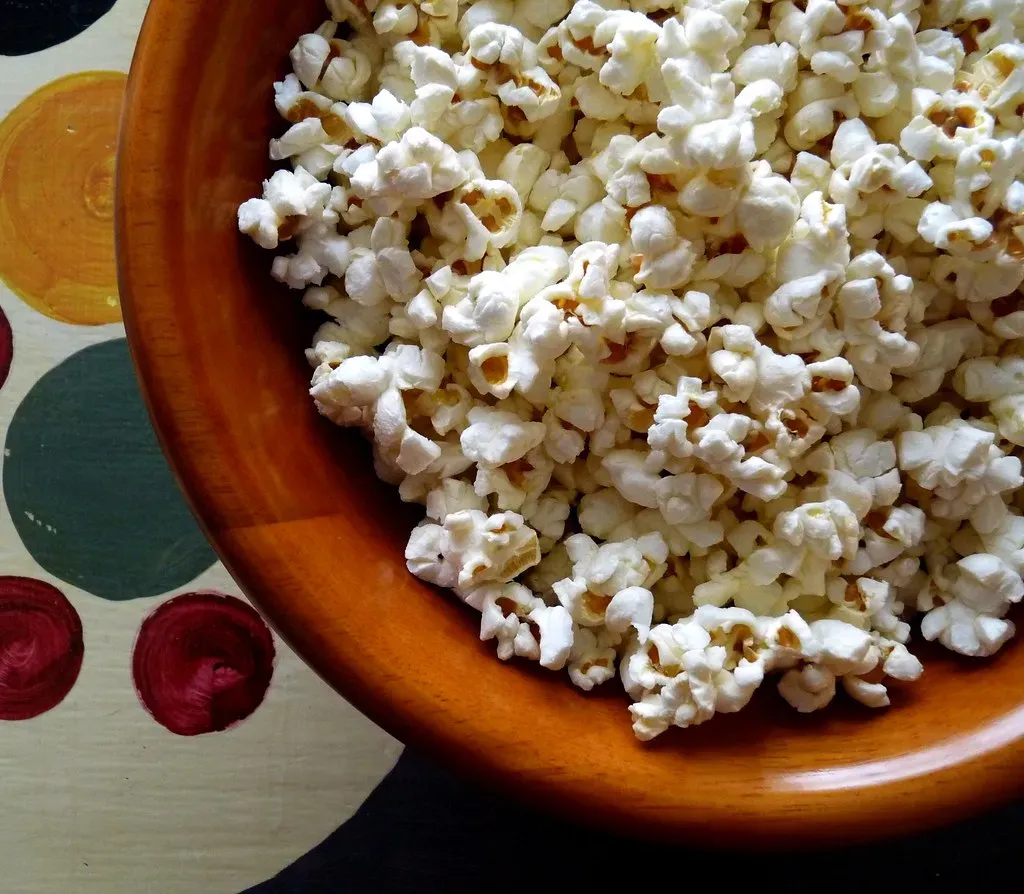 8. Air-Popped Popcorn (madame.furie, Flickr, CC BY-SA 2.0)