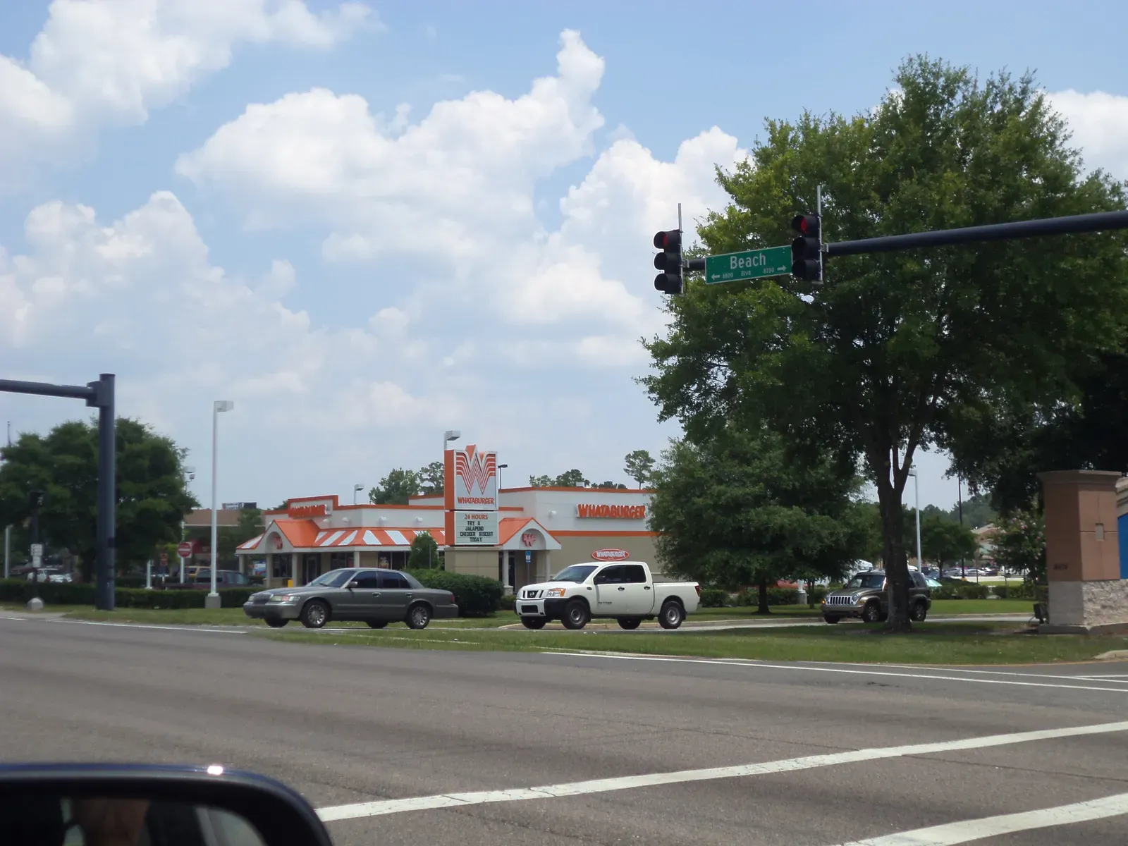 4. Jacksonville Beach, Florida: Service and Value Both Fall Short (Image Credits: Wikimedia)