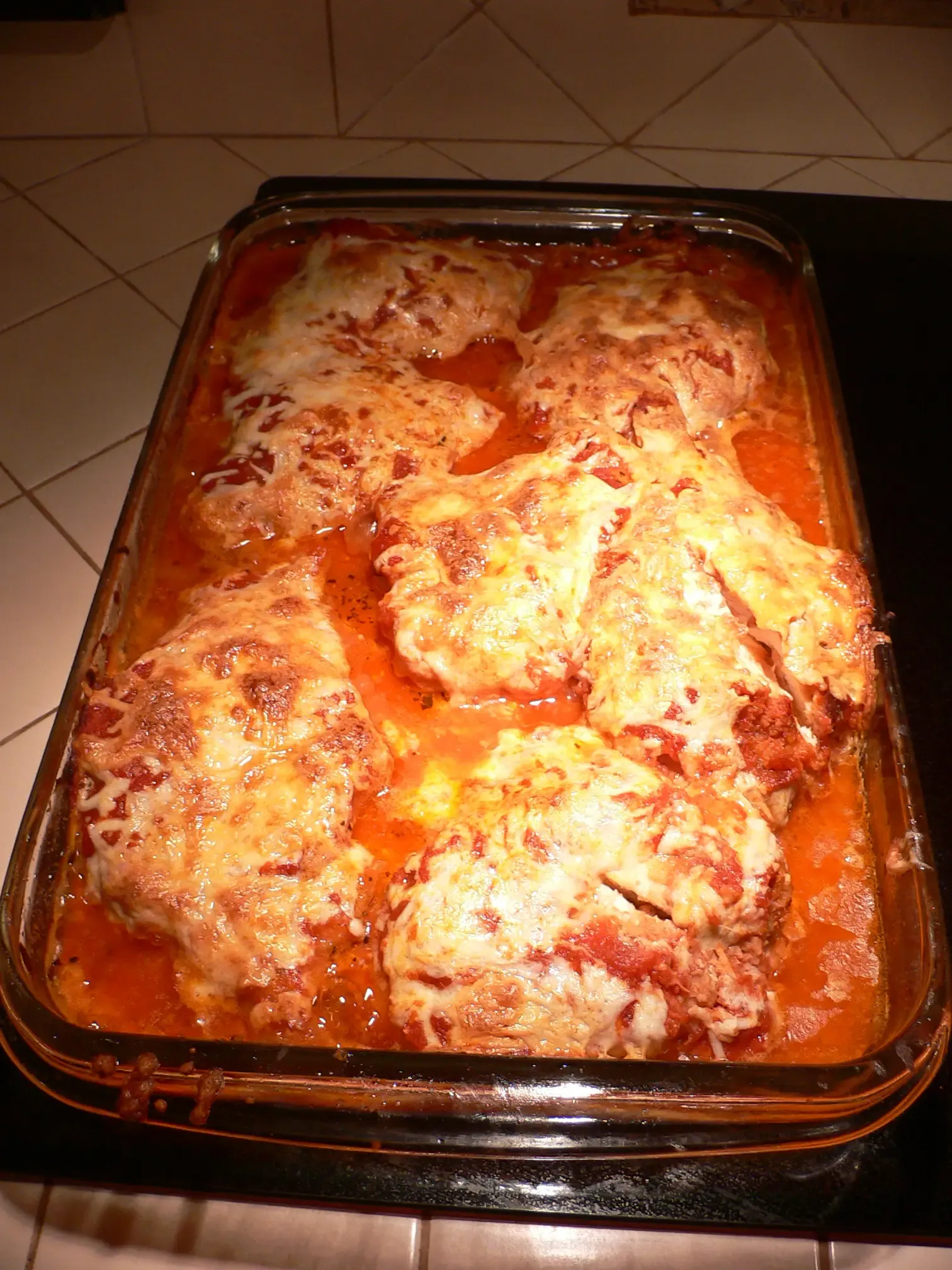 Chicken Parmesan: The Italian-American Fusion (Image Credits: Wikimedia)