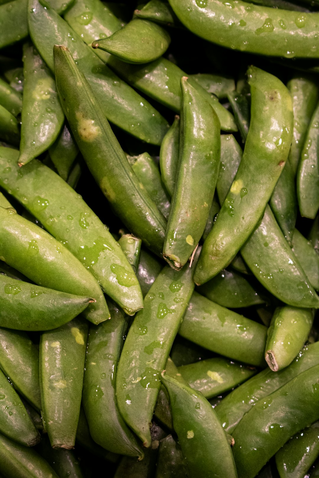 Green Peas: The Unexpected Energy Champions (image credits: unsplash)