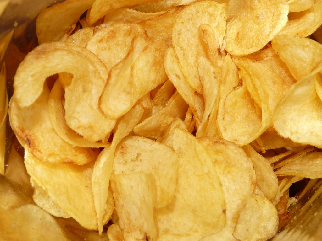 Sweet Potato Chips - Crispy Without the Guilt (image credits: rawpixel)