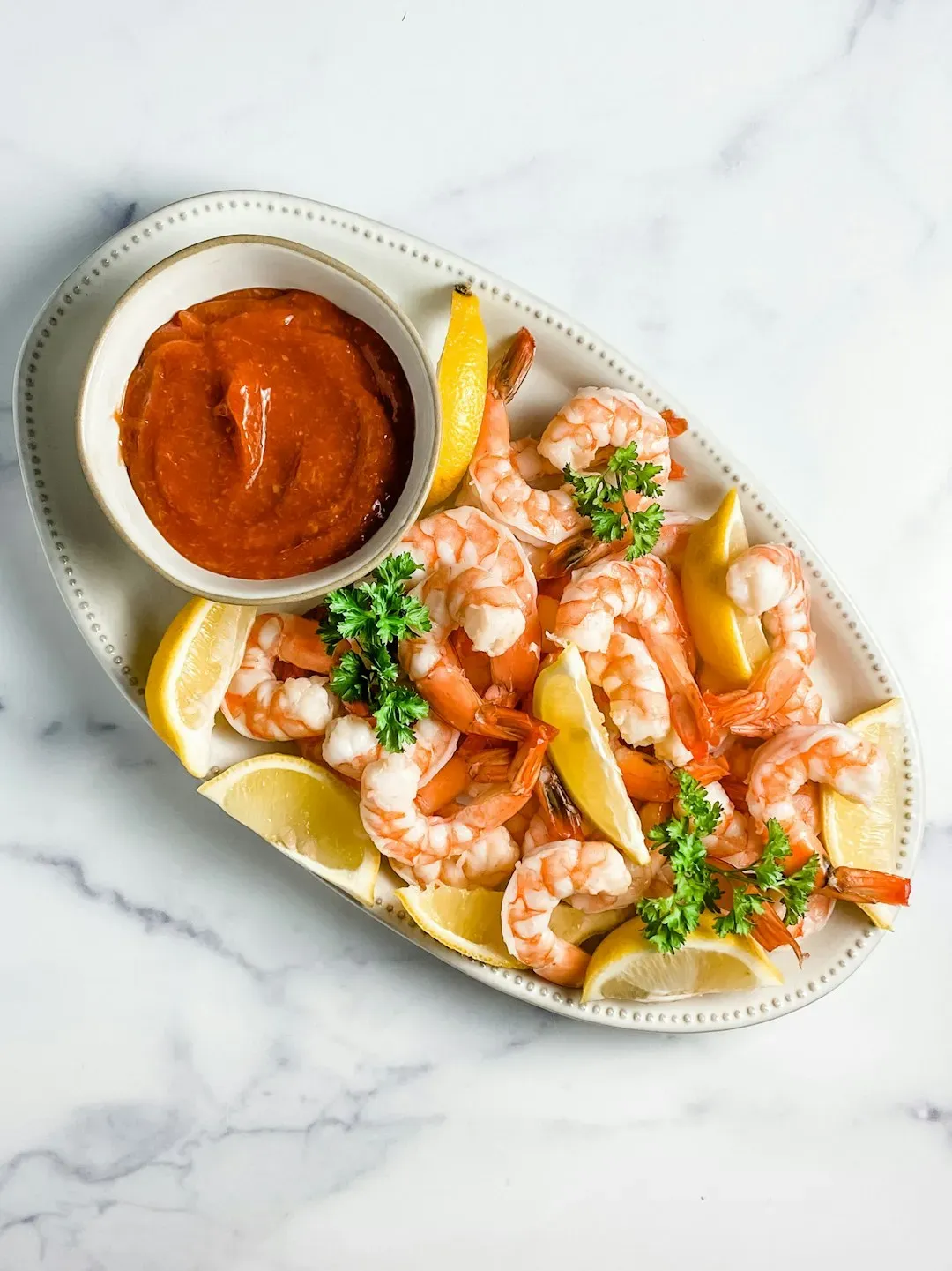 Skillet shrimp with lemon and garlic (Image Credits: Unsplash)