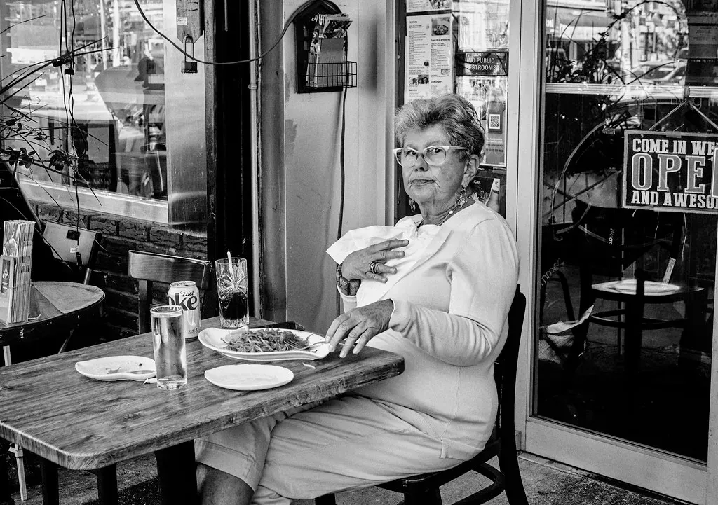 How Restaurants Are Adapting to the Solo Diner (susanjanegolding, Flickr, CC BY 2.0)