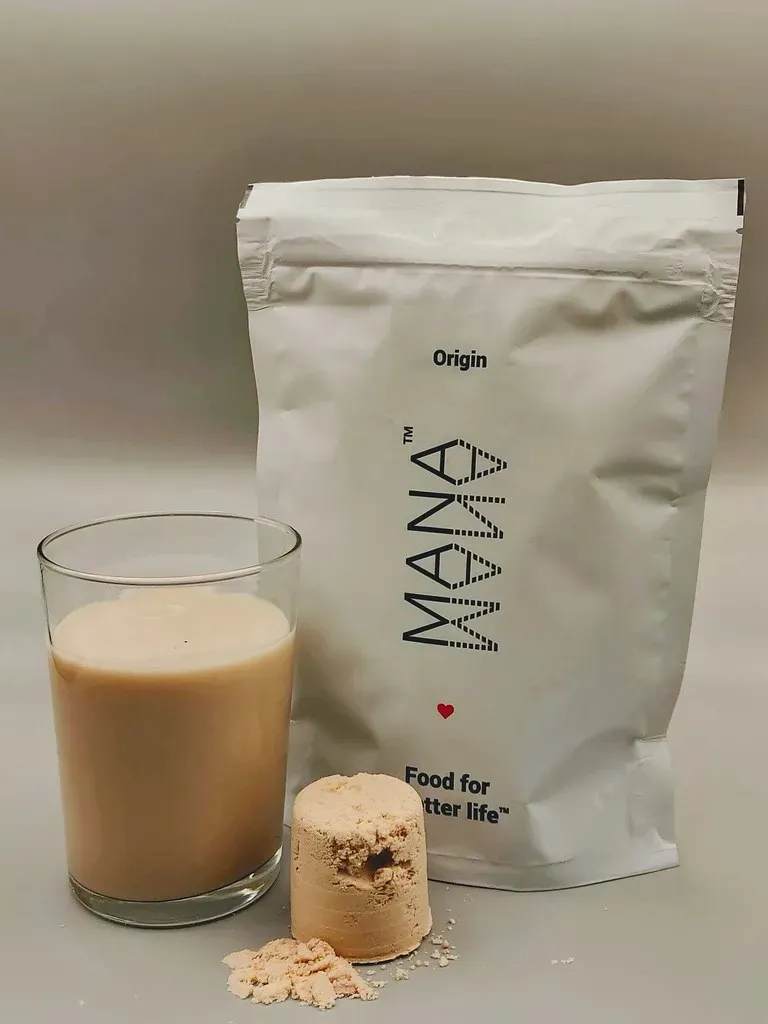 9. Meal Replacement Shake Diets: Convenience With a Hidden Cost (Image Credits: Flickr)