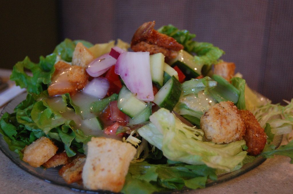 Chicken Caesar Salad's Mediocre Middle Ground (Image Credits: Flickr)