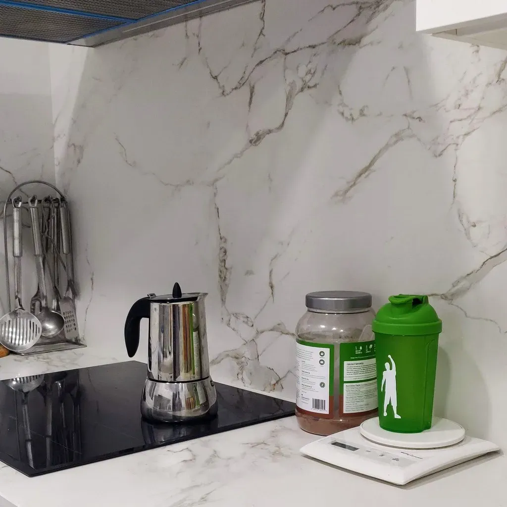 7. Meal Replacement Shakes and Diet Products in Plain Sight (Image Credits: Flickr)