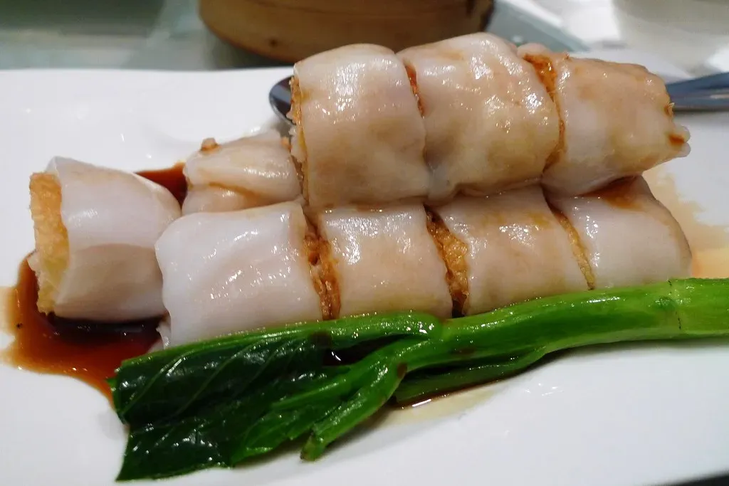 5. The Cheung Fun That Made the Right Impression (Ewan-M, Flickr, CC BY-SA 2.0)