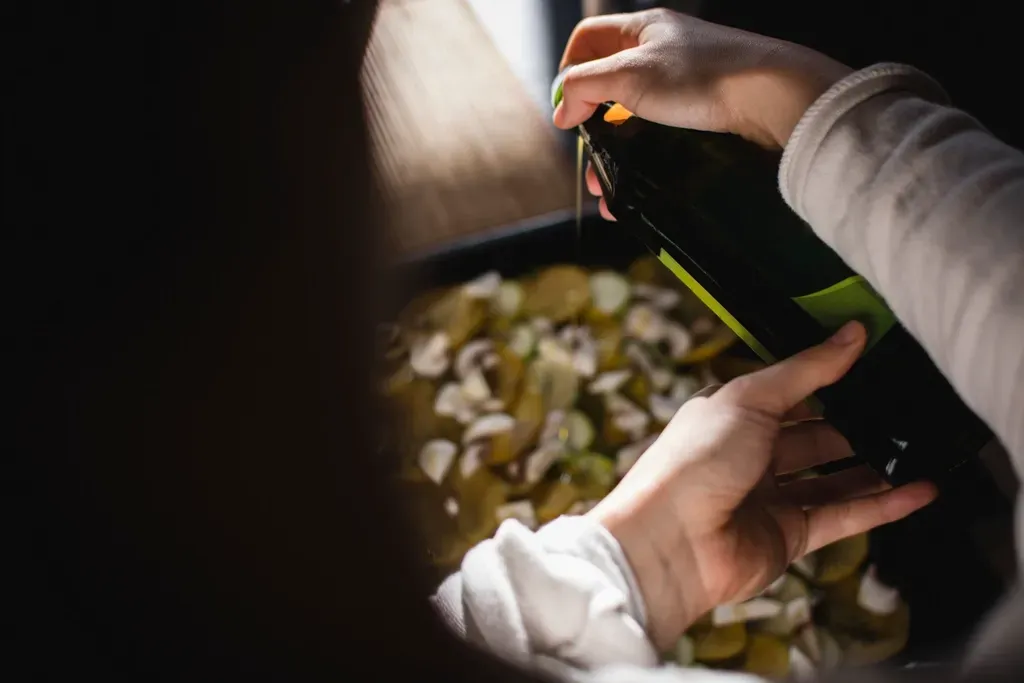 4. The Potential Sixth Taste - And Science Still Can't Agree (Image Credits: Rawpixel)