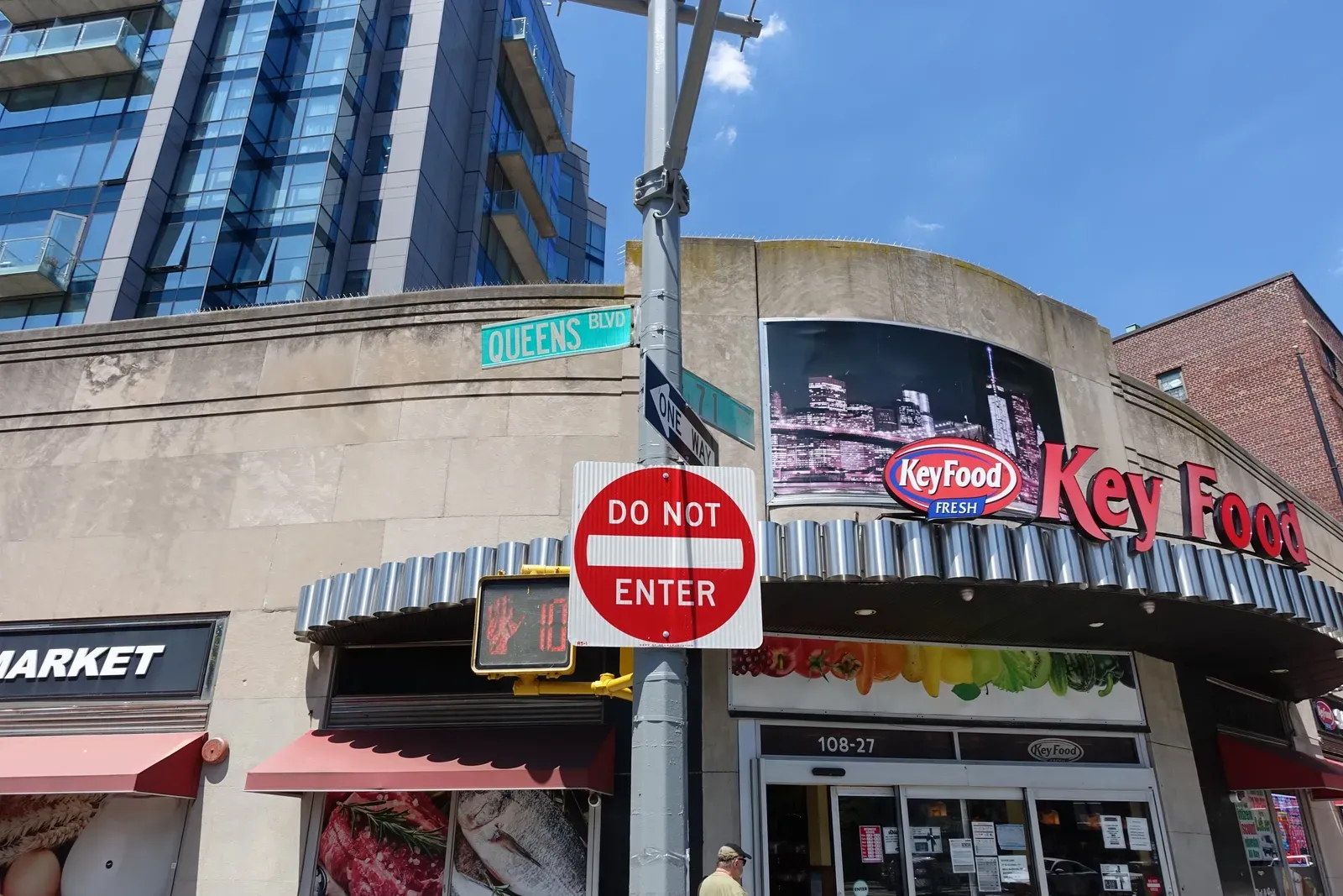 Queens: The Borough That Feeds the World for Less (Image Credits: Wikimedia)