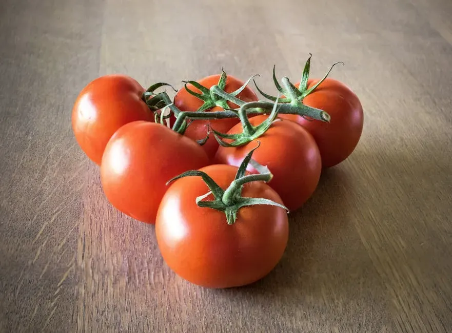 9. Tomatoes: Lycopene and the Heart Connection (Image Credits: Pexels)