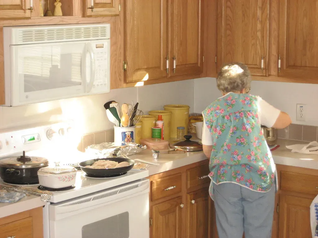 4. Using Food as a Language of Love and Care (Image Credits: Flickr)