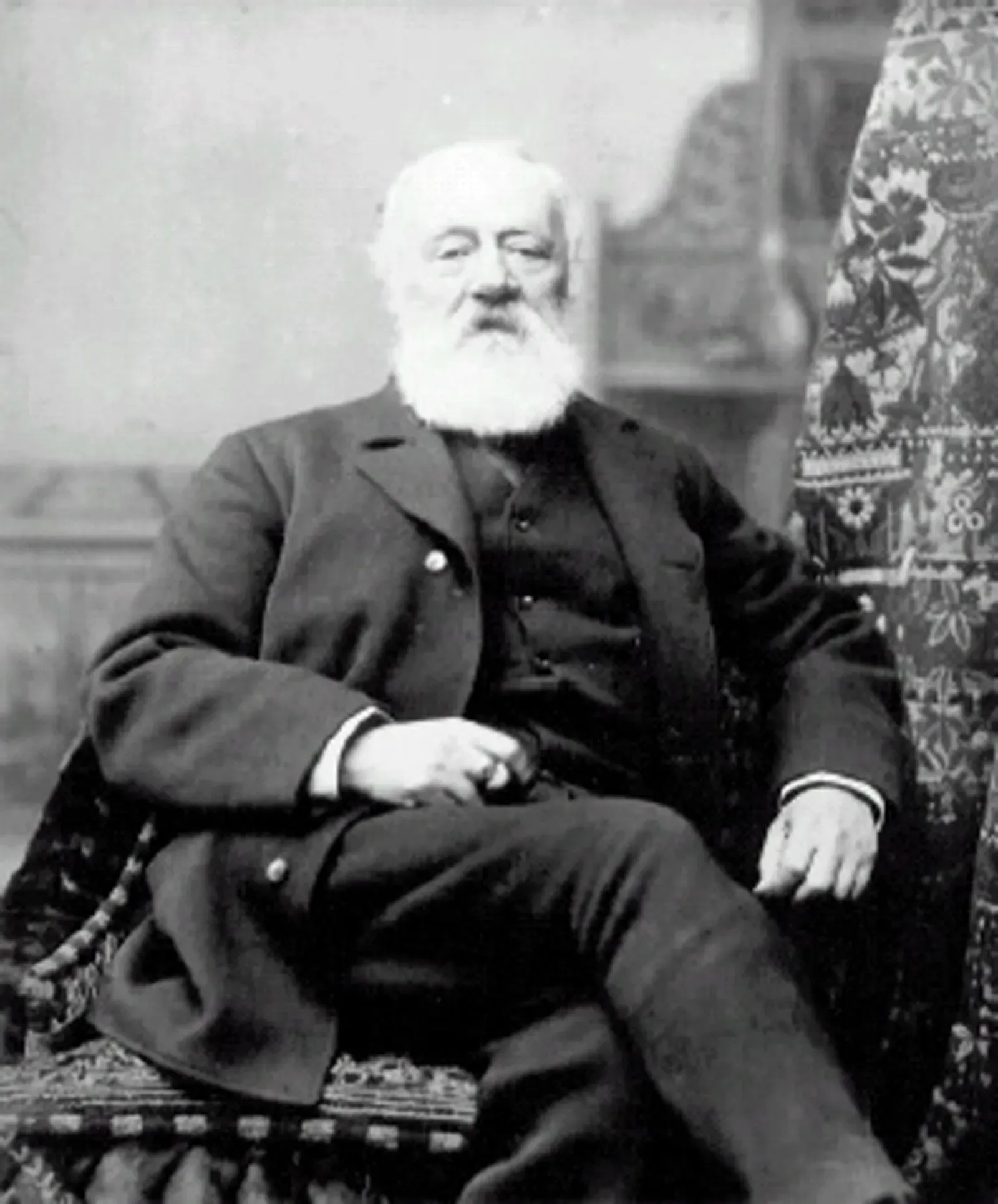 6. Alexander Graham Bell: He Did Not Invent the Telephone (By Unknown authorUnknown author, Public domain)