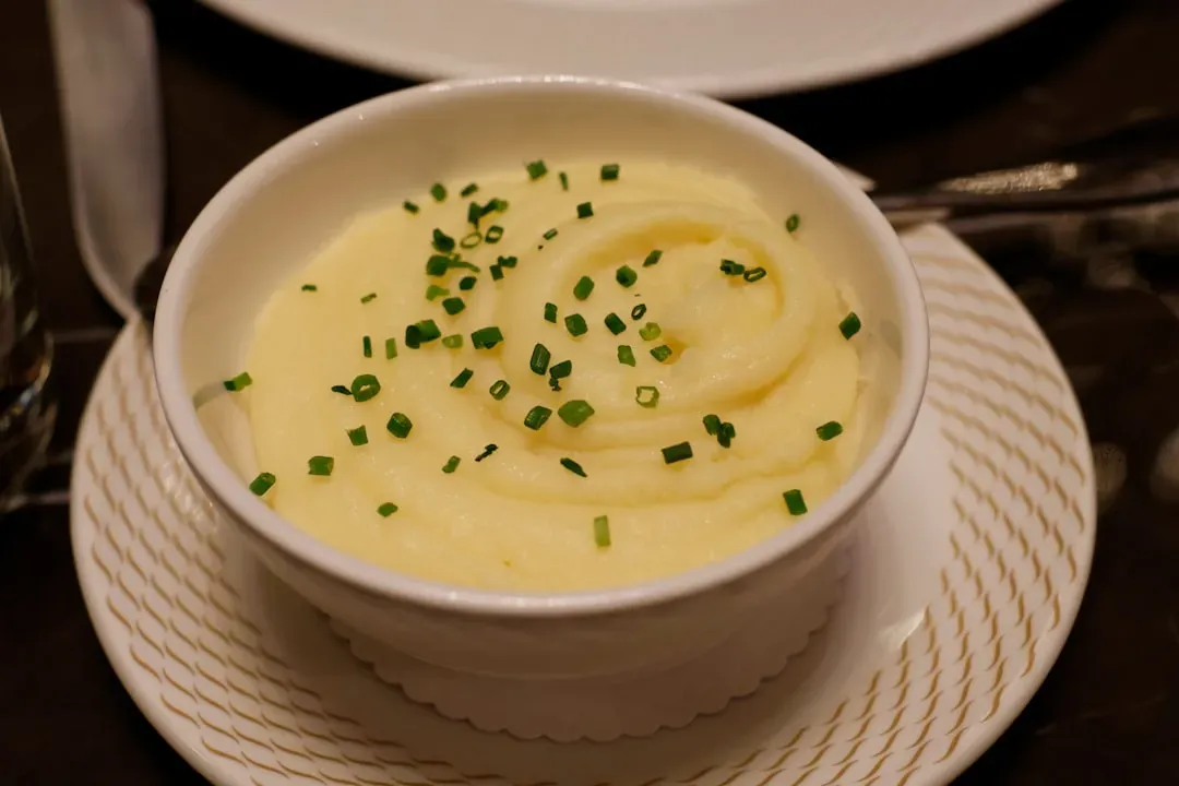 Mashed Potatoes: America's Most Comforting Side (Image Credits: Unsplash)