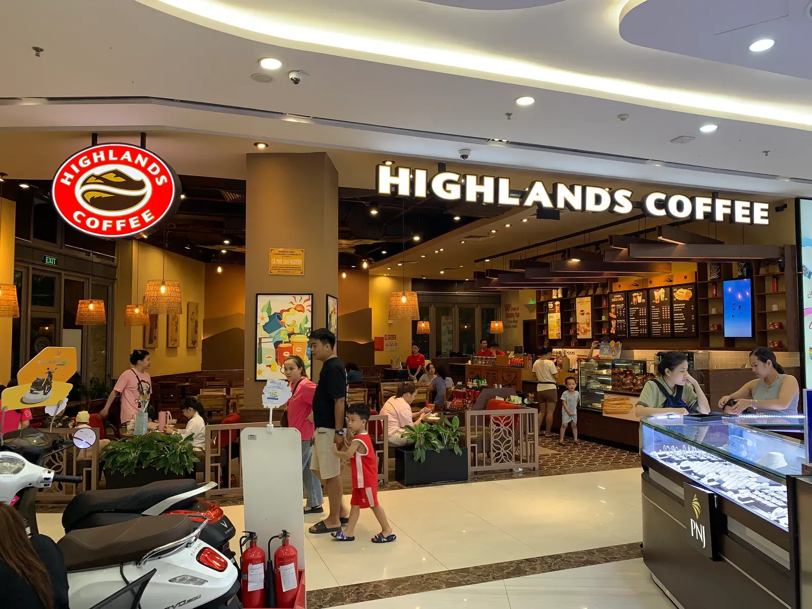 Vietnam: From Producer to Consumer Nation (Image Credits: Wikimedia)