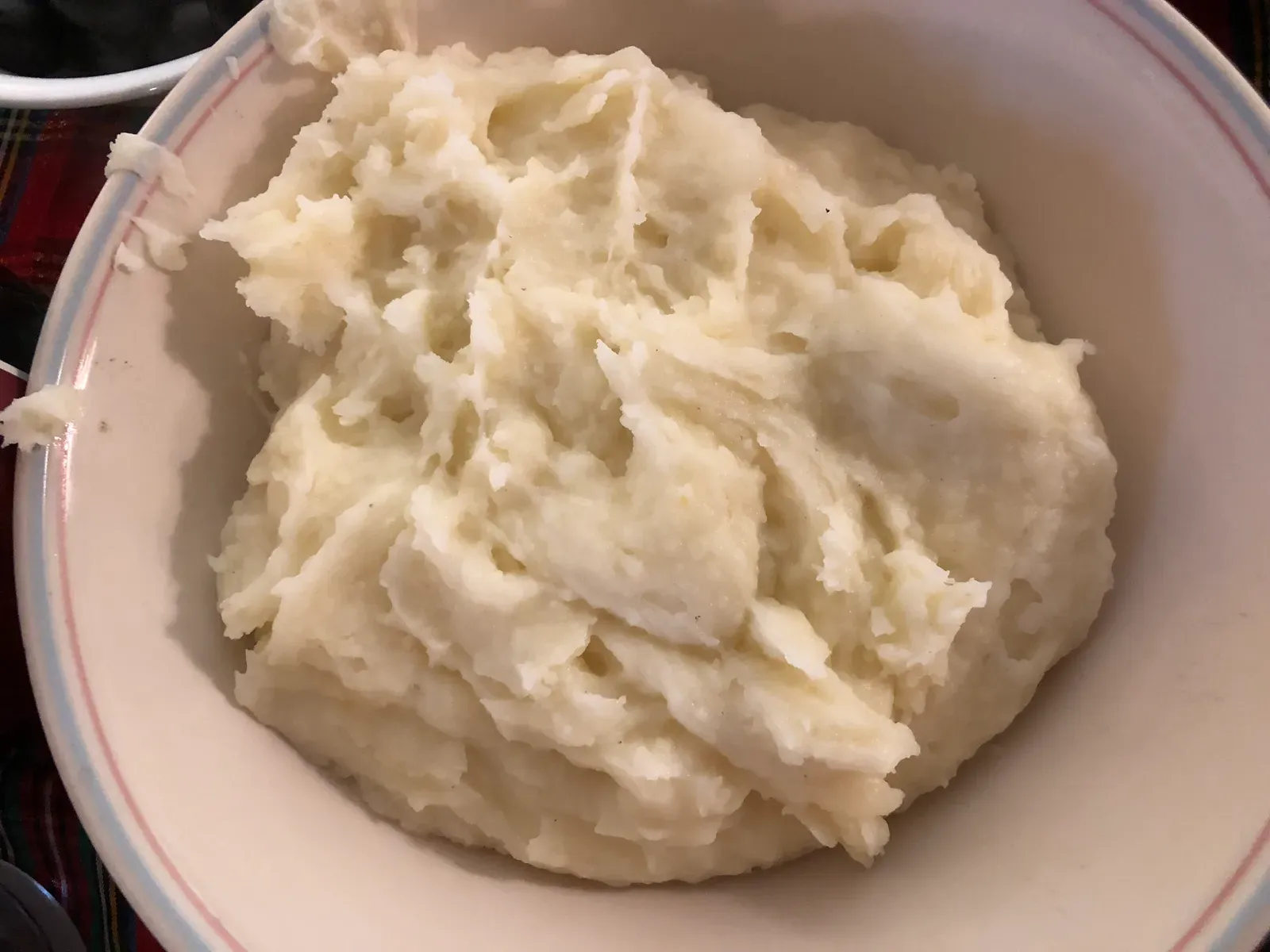 Mashed Potatoes Done Right (By Famartin, CC BY-SA 4.0)