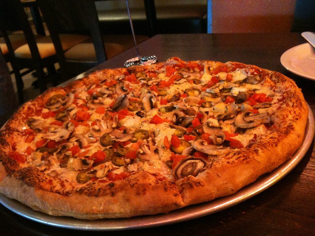 Fast Food Pizza At Promotional Prices (Image Credits: Flickr)