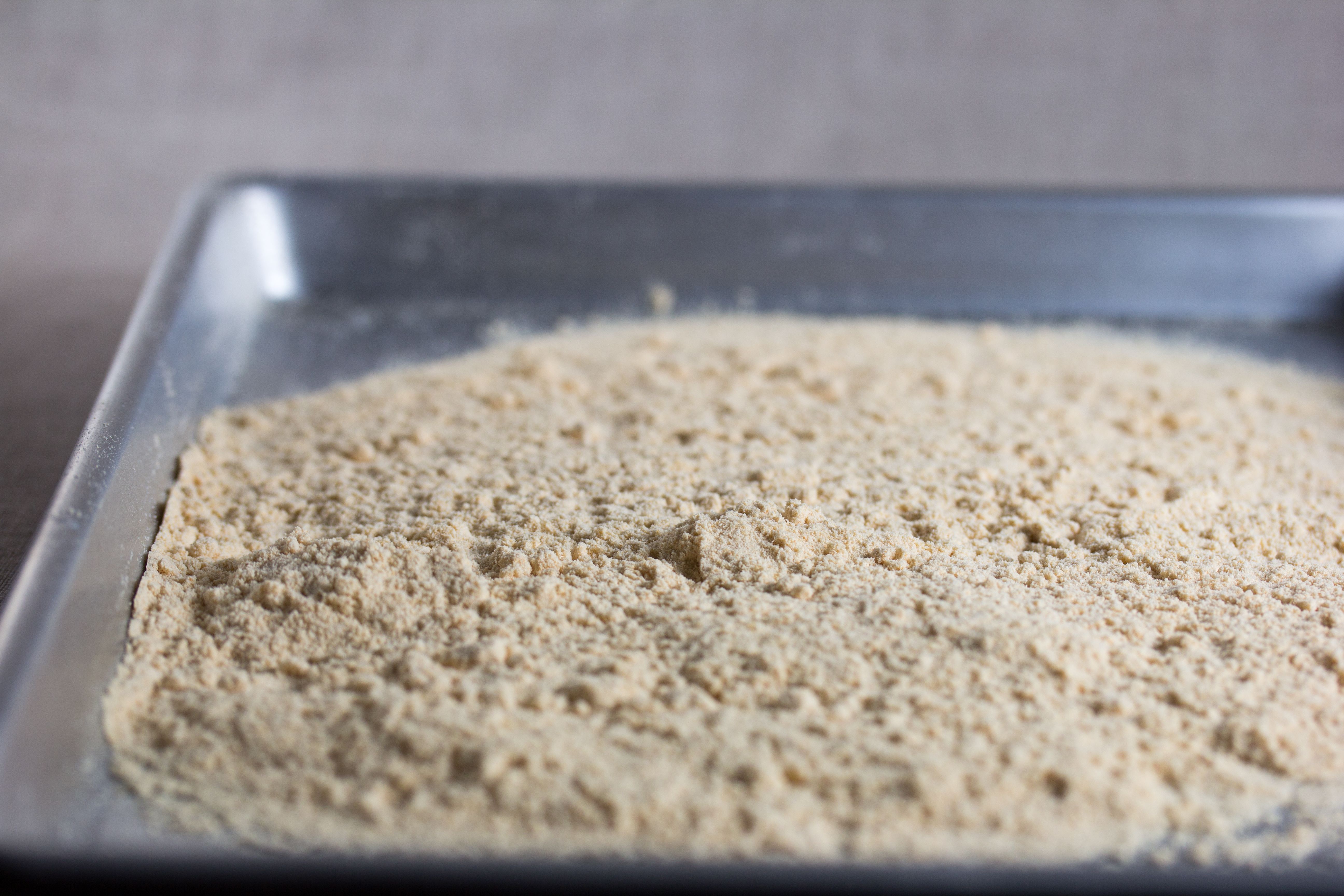 Low-Carb and Keto-Friendly Adaptations (image credits: Coconut Flour, CC BY-SA 2.0, https://commons.wikimedia.org/w/index.php?curid=97609386)