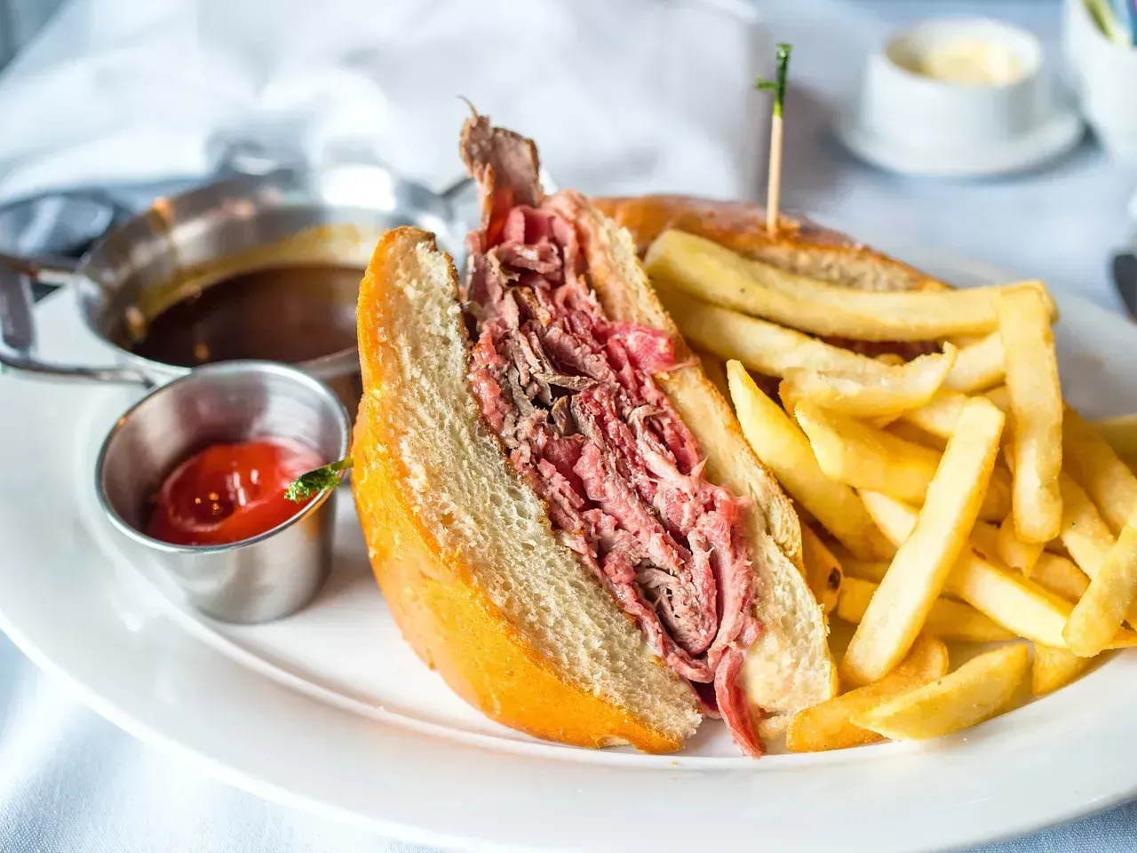 What Makes a Roast Beef Sandwich Worth the Hype (Image Credits: Pixabay)