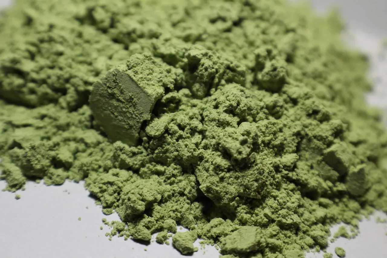2. Premium Greens Powders That Promise Everything (Image Credits: Pixabay)