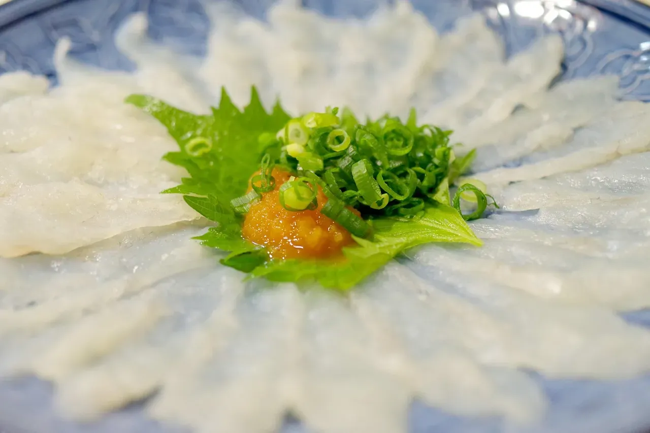 1. Japan's Deadly Delicacy: Fugu, the Pufferfish You Have to Trust with Your Life (Image Credits: Pixabay)