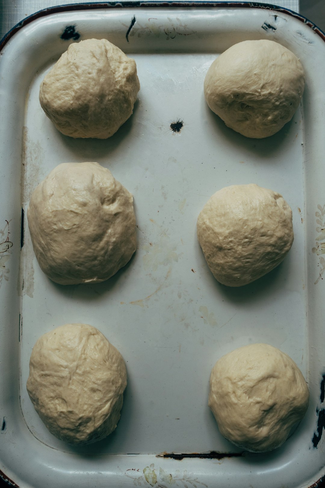 Rest Cookie Dough in the Refrigerator (image credits: unsplash)