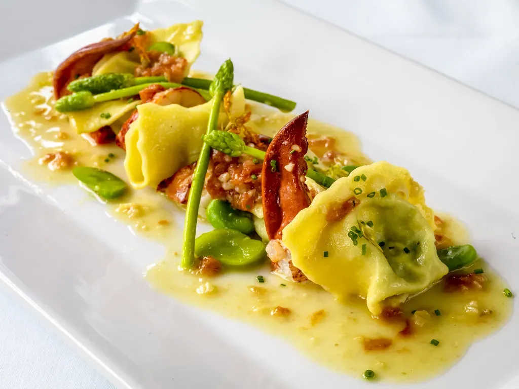 8. Use Garnishes with Purpose, Not as an Excuse to Decorate (dalecruse, Flickr, CC BY 2.0)