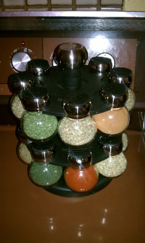 6. You Know Your Herbs and Spices Without Googling (Image Credits: Flickr)