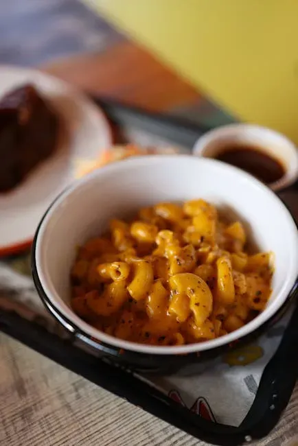 7. Panera Bread Bacon Mac & Cheese Bread Bowl - Not as Cozy as It Sounds (Image Credits: Pexels)