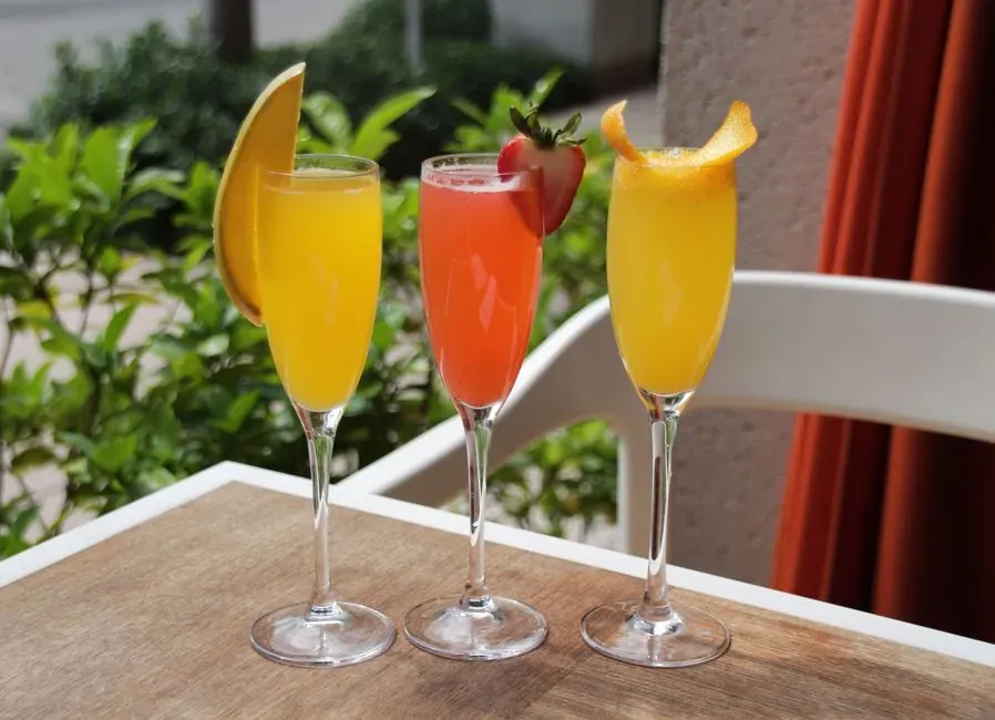 The bottomless brunch, still going strong (Image Credits: Pexels)