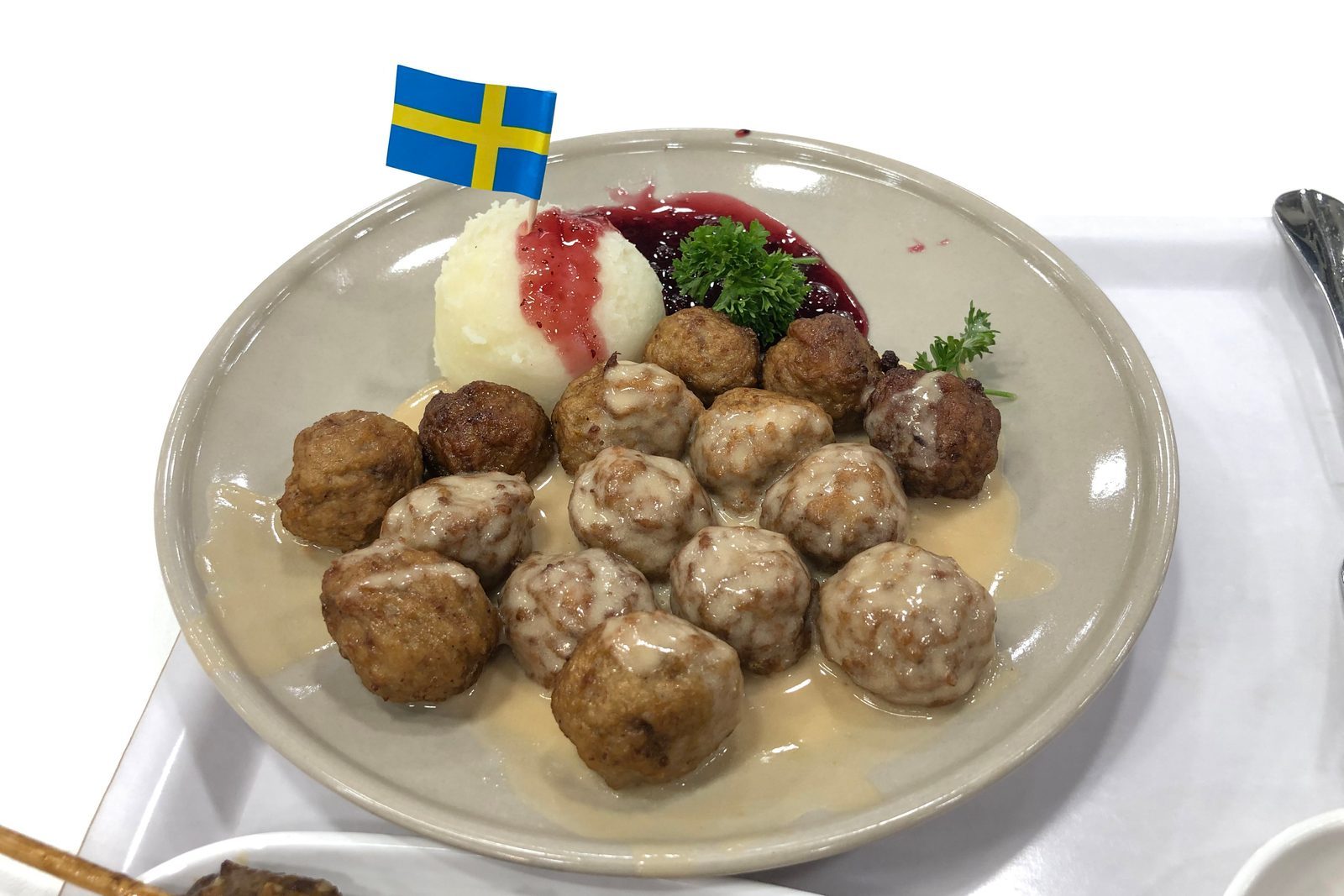 Swedish Meatballs Drenched in Cream Sauce (Image Credits: Wikimedia)