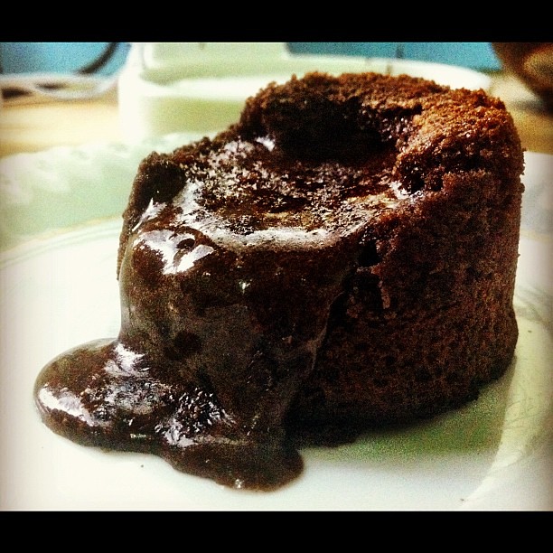 The Peanut Butter Lava Cake That's Pure Indulgence (image credits: Gallery Image)