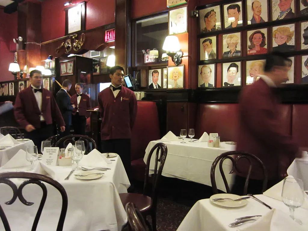 Labor Costs Are Built Into Every Bite (Alan Light, Flickr, CC BY 2.0)