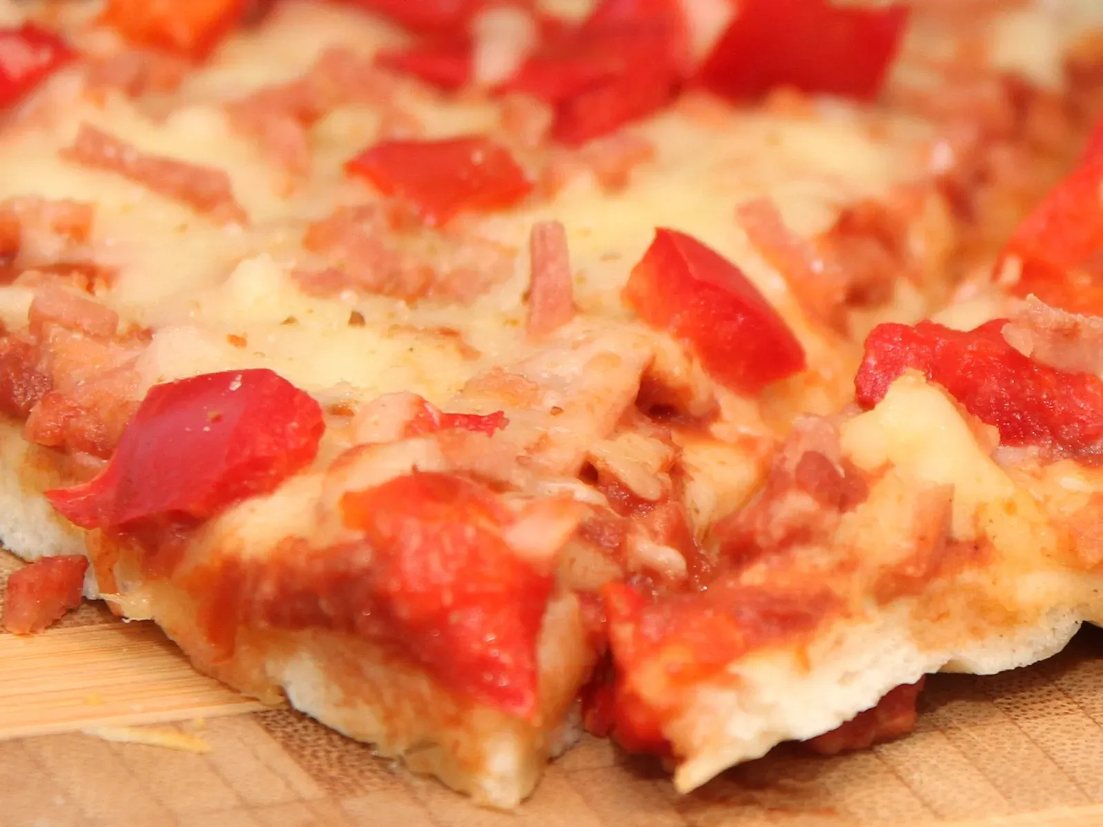 Norway: Where Frozen Pizza Became a National Obsession (Image Credits: Wikimedia)