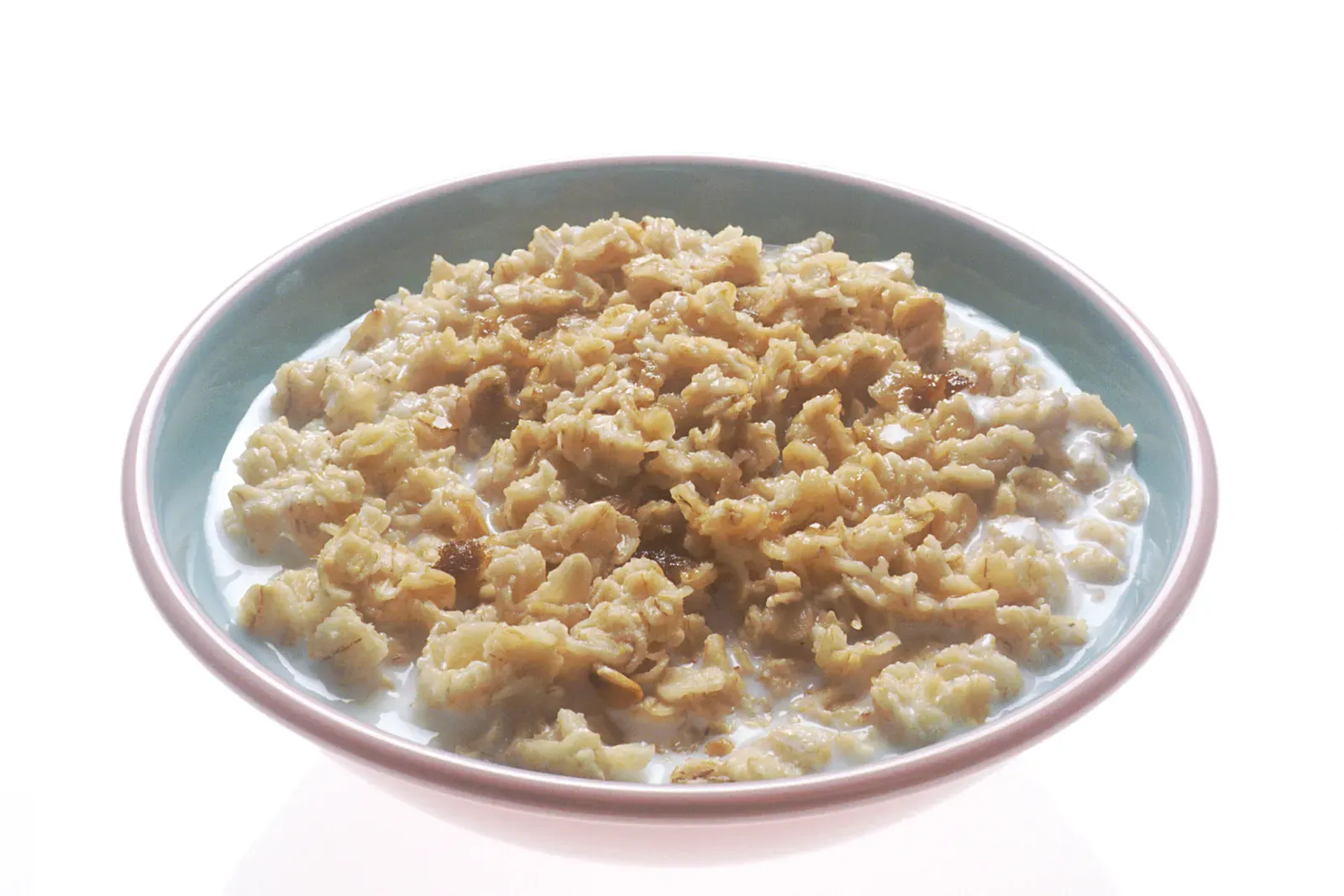 1. Oatmeal: The Morning Powerhouse You're Probably Underestimating (This image was released by the National Cancer Institute, an agency part of the National Institutes of Health, with the ID 2647 (image) (next)., Public domain)