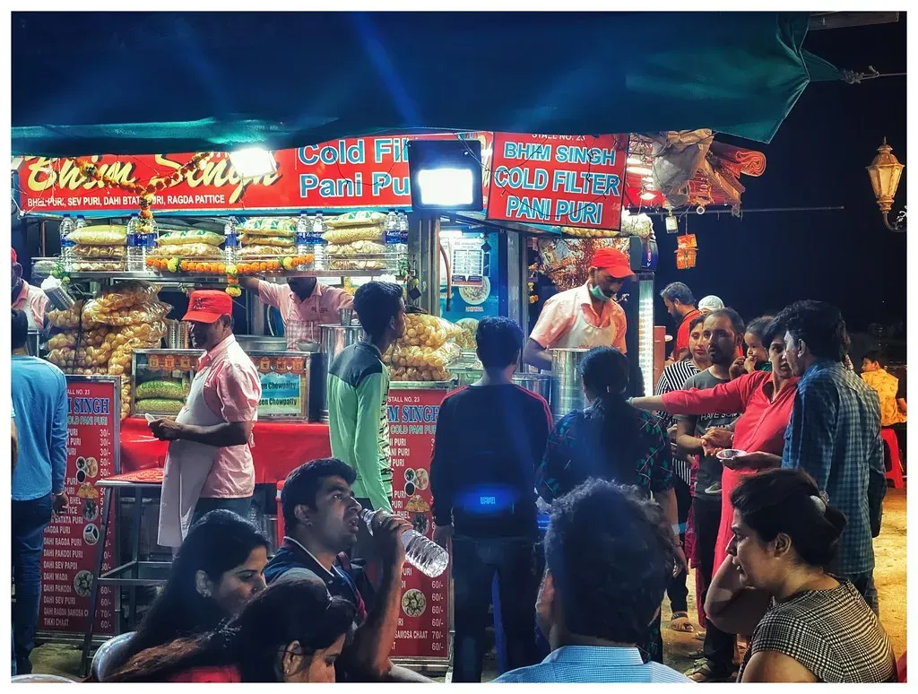 Mumbai's Endless Food Options (Image Credits: Flickr)