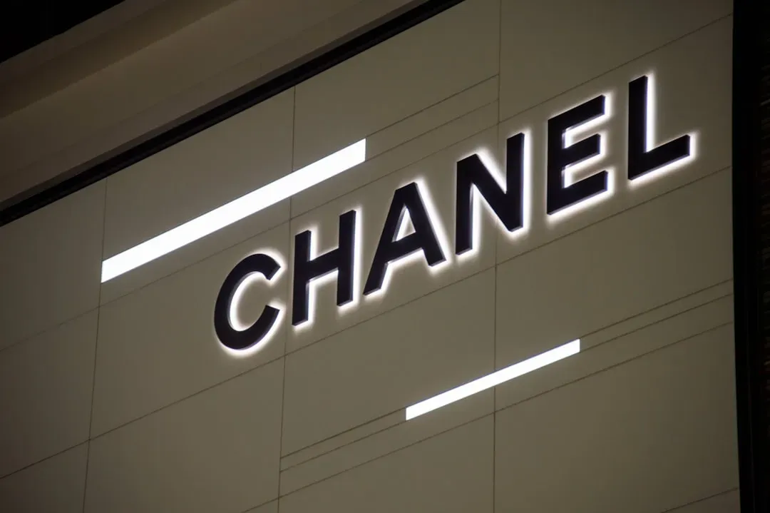 5. Chanel - The Price Hike That Went Too Far (Image Credits: Unsplash)