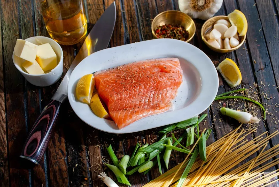 One-pan garlic butter salmon (Image Credits: Unsplash)