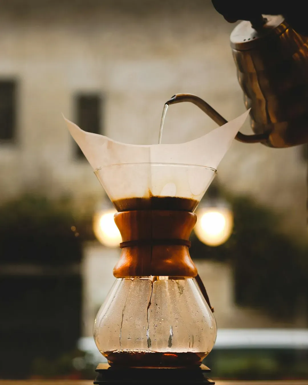 Fix 1: Stop Over-Extracting Your Coffee (Image Credits: Unsplash)