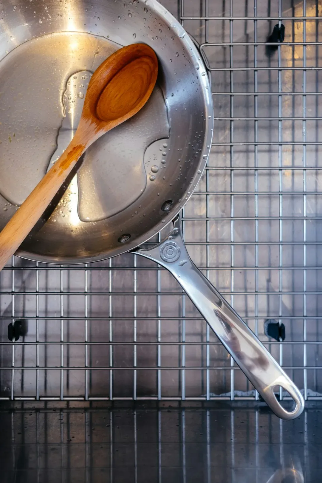 Stainless Steel and the Technique It Demands (Image Credits: Unsplash)