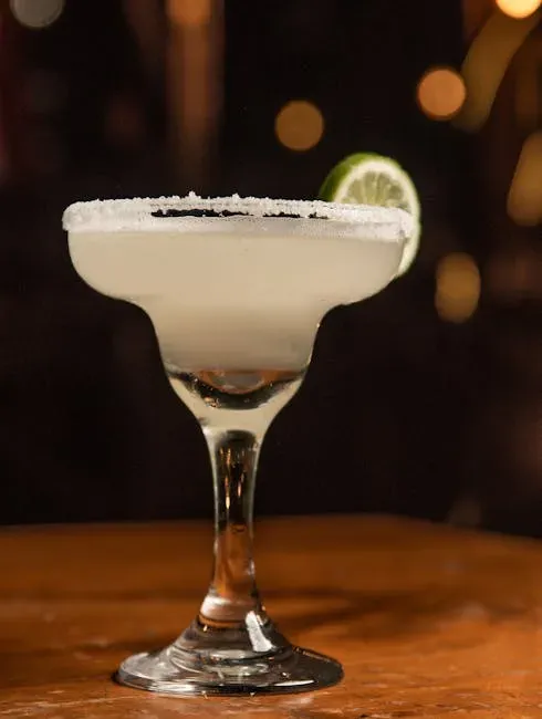 9. The Margarita at a Dive Bar (Image Credits: Pexels)