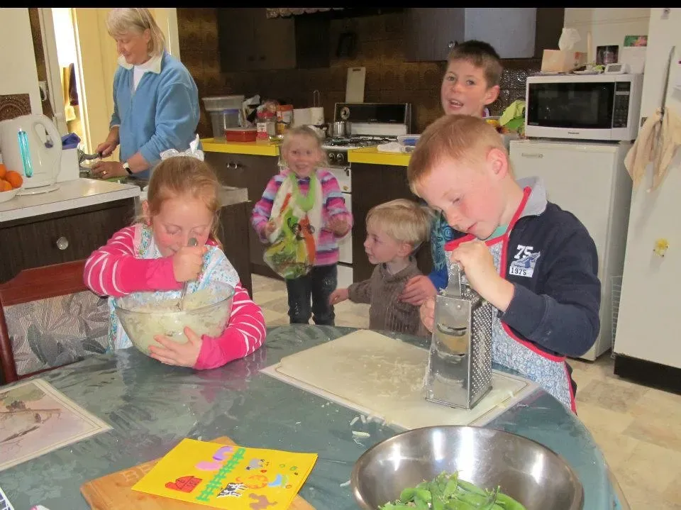 10. Sharing Knowledge About Health Through Food (Image Credits: Flickr)