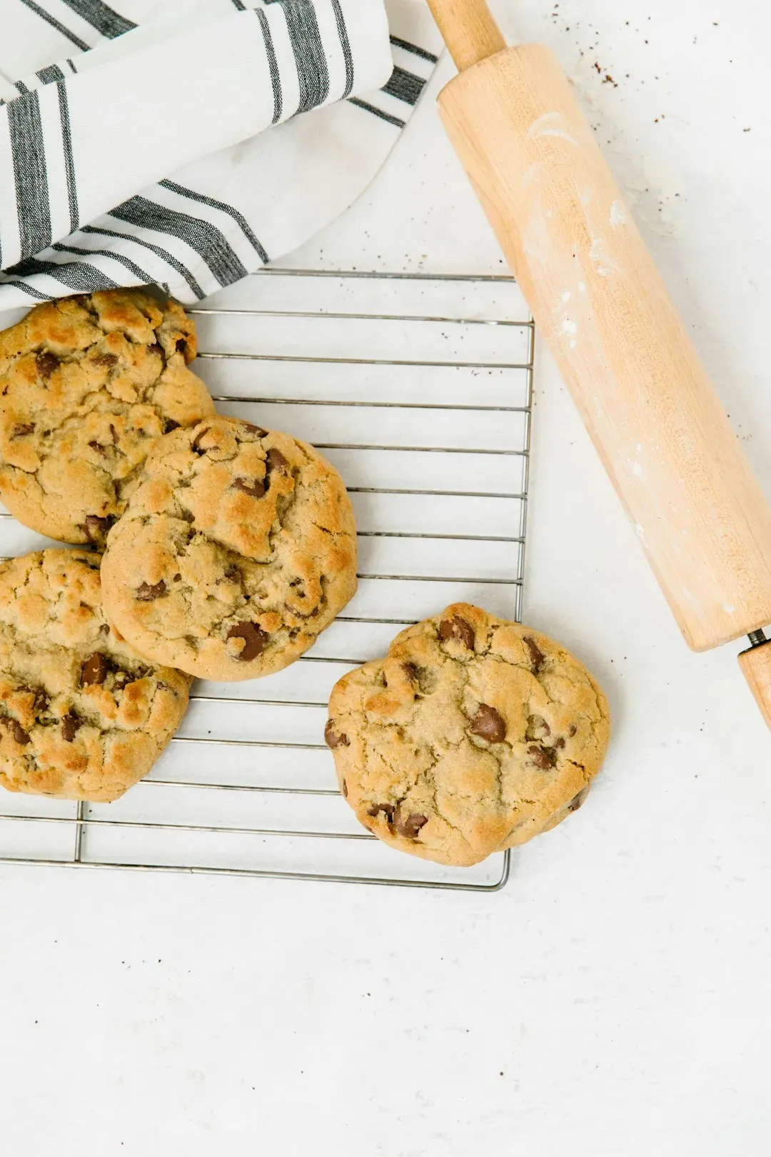 The Cookie That Never Loses Its Crowd (Image Credits: Unsplash)